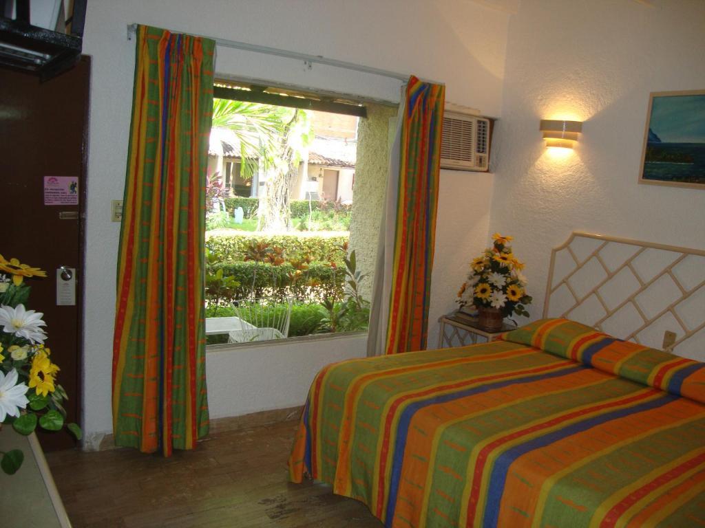 Sands Acapulco Hotel & Bungalows מראה חיצוני תמונה